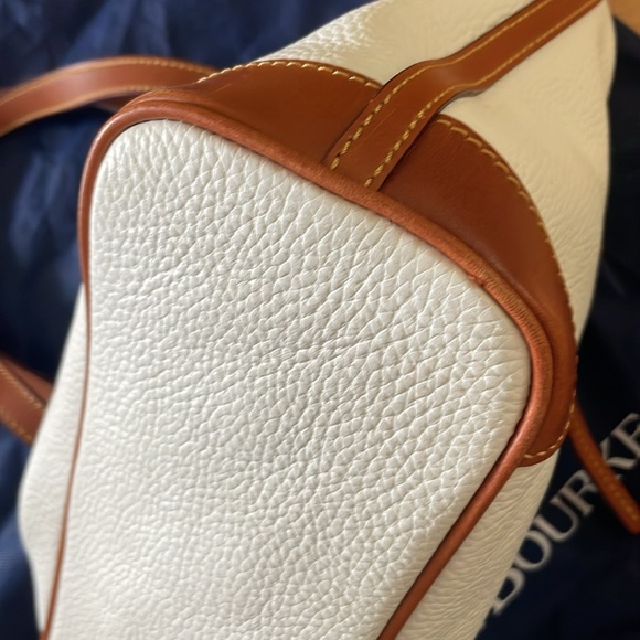 DOONEY & BOURKE White and Tan Pebble Grained Leather Large Tote - Picture 8 of 9